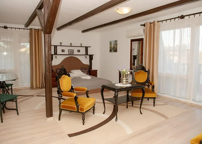 Barbizon Hotel