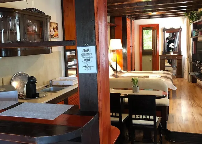 Barbizon Hotel 2*