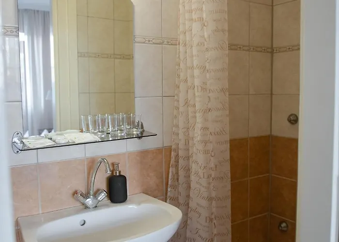 Hotel Barbizon 2*
