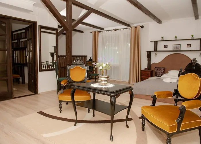 Hotel Barbizon 2*
